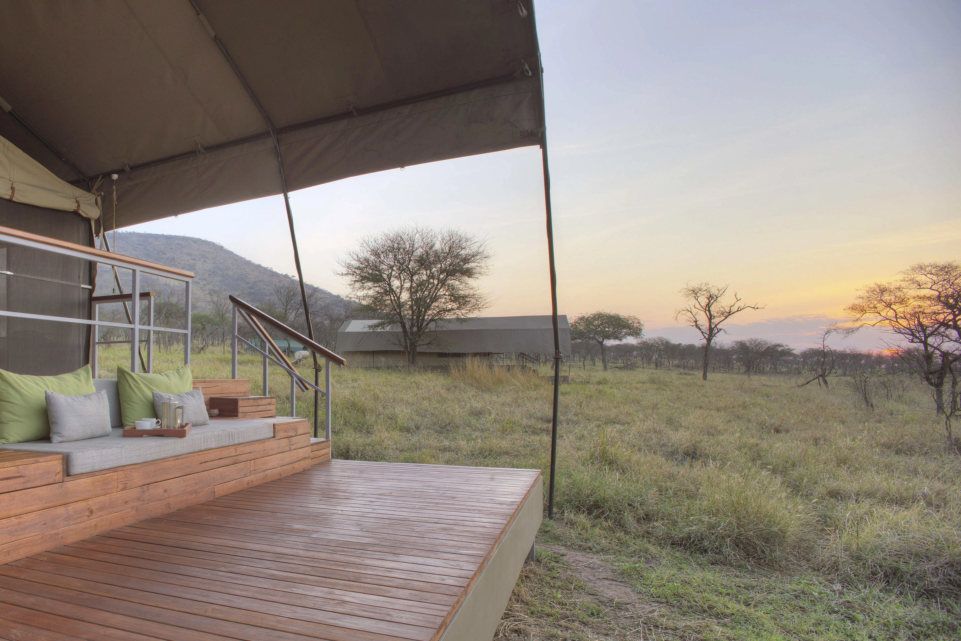 Masai Mara migration season and conservancy safari